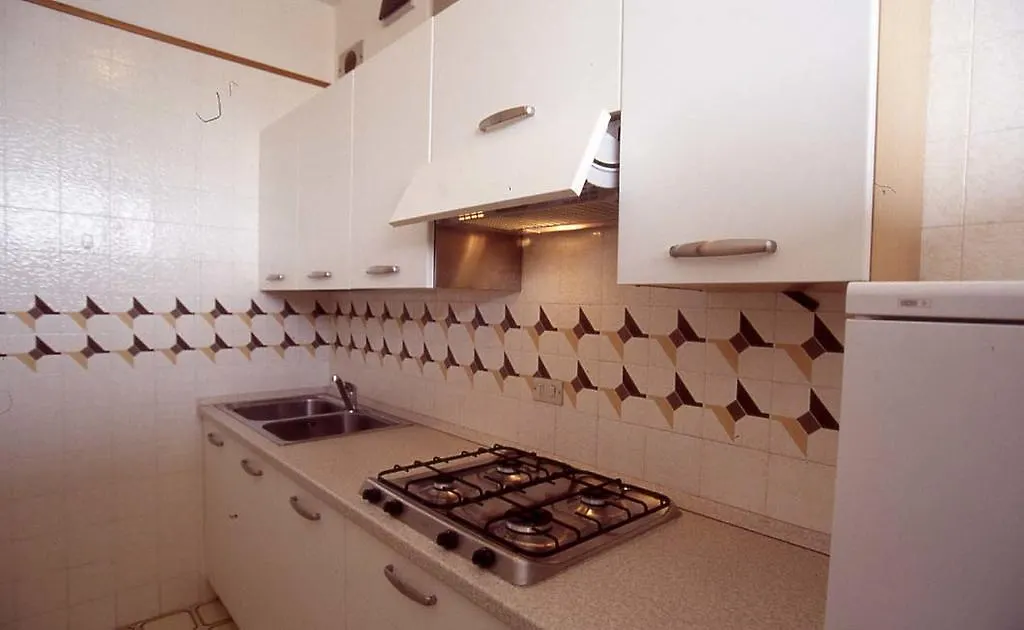 RESIDENCE PENELOPE - WALTERIGATO Apartments SOLO PER FAMIGLIE Lido di Jesolo 0*,