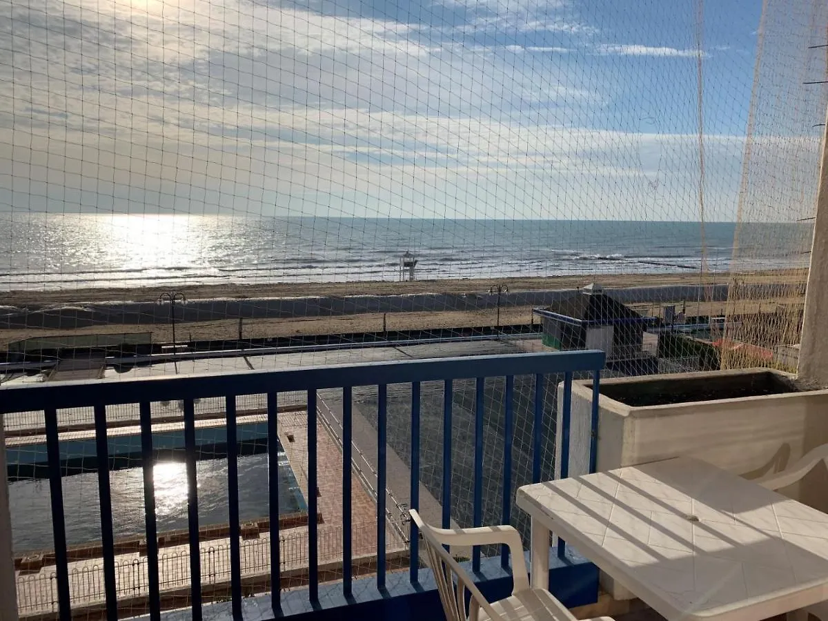 RESIDENCE PENELOPE - WALTERIGATO Apartments SOLO PER FAMIGLIE Lido di Jesolo 0*,  Italia